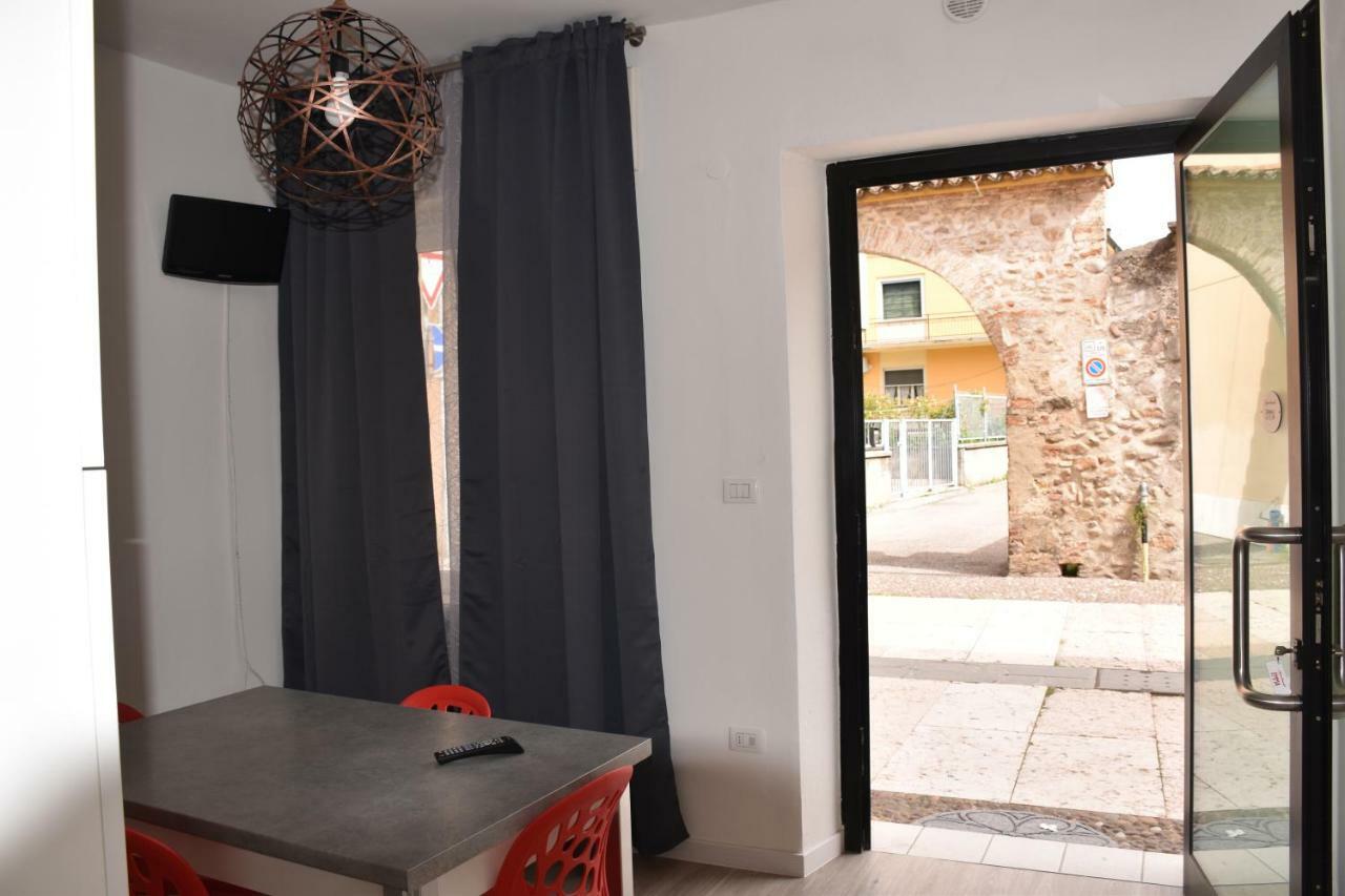 Bb Ombretta Bed & Breakfast Valeggio sul Mincio Exterior photo