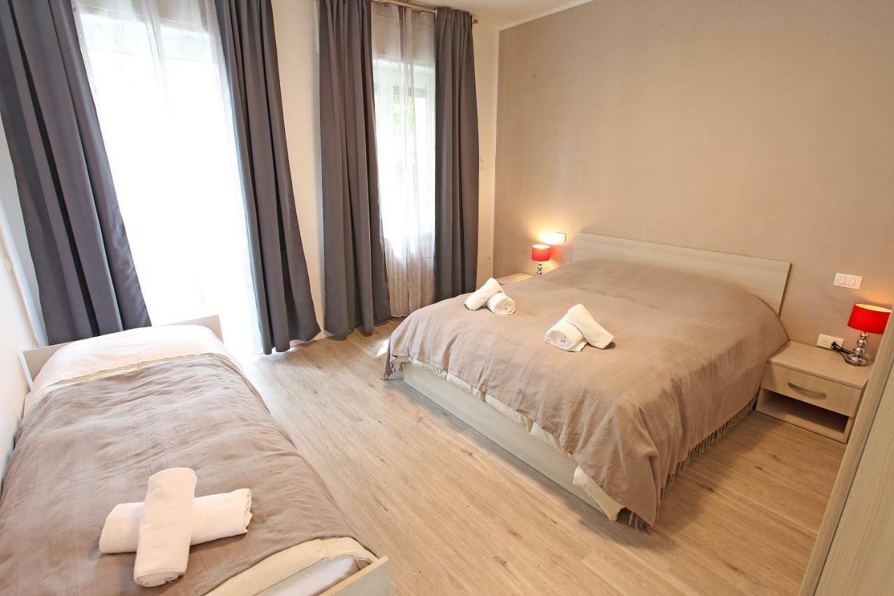 Bb Ombretta Bed & Breakfast Valeggio sul Mincio Exterior photo